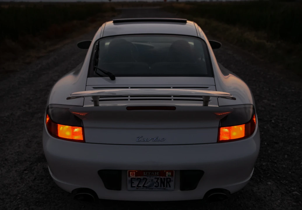2001 Porsche 996 Turbo - Image 27 of 31