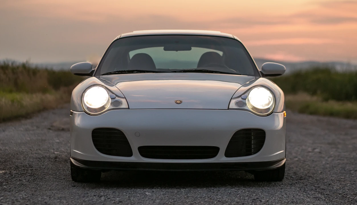 2001 Porsche 996 Turbo - Image 6 of 31