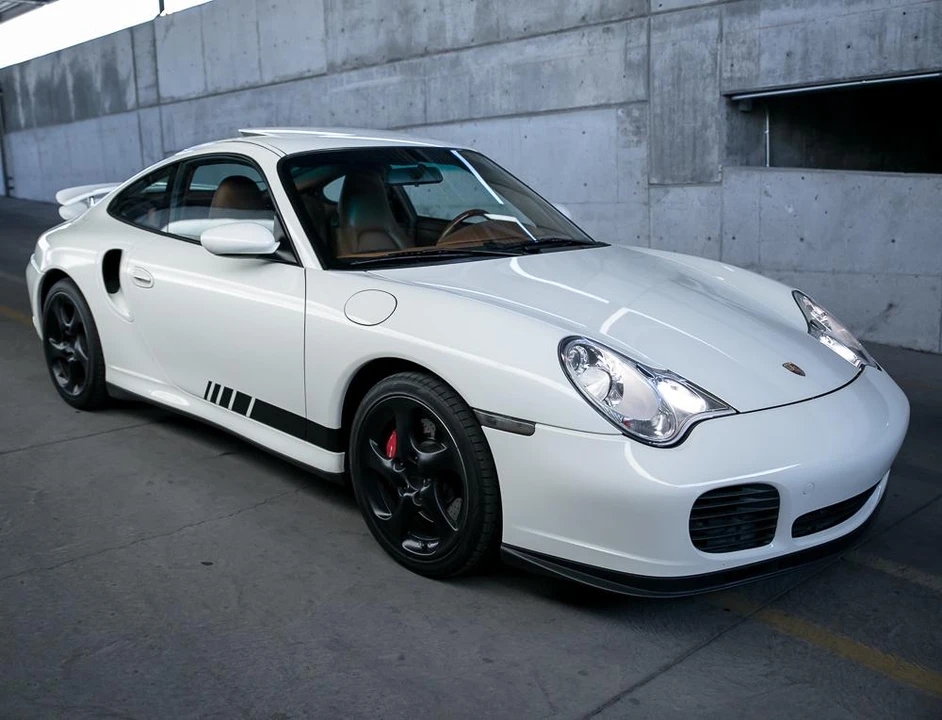 2001 Porsche 996 Turbo - Image 14 of 31