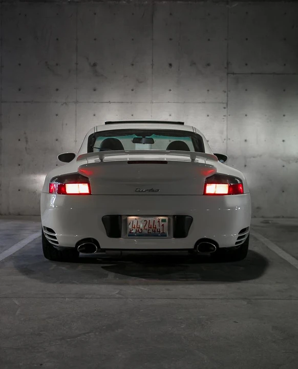 2001 Porsche 996 Turbo - Image 26 of 31