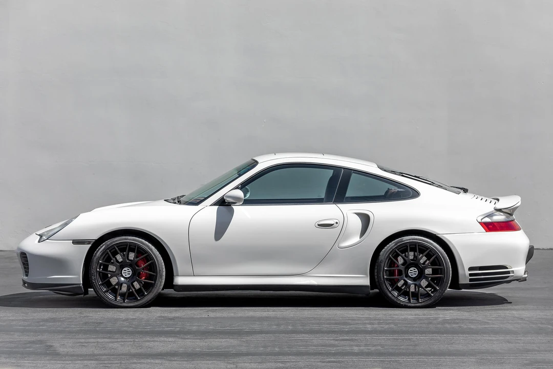 2001 Porsche 996 Turbo - Image 14 of 31