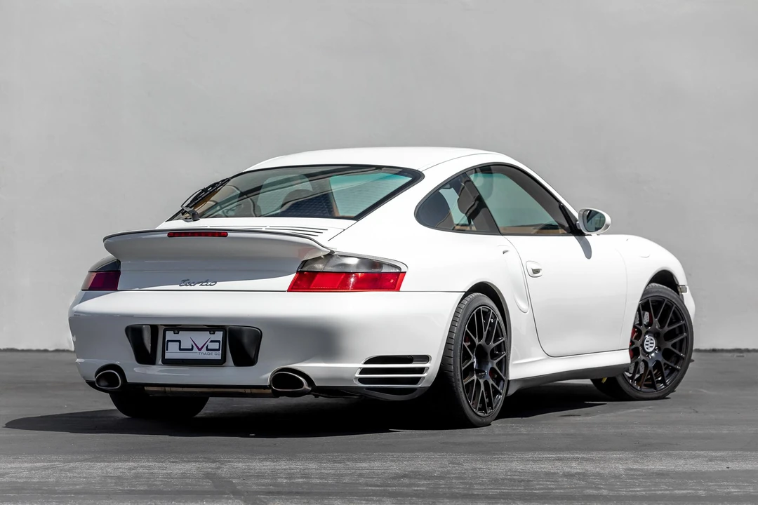 2001 Porsche 996 Turbo - Image 8 of 31