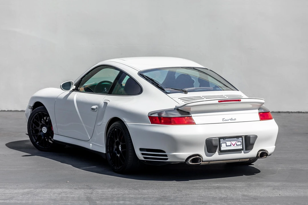 2001 Porsche 996 Turbo - Image 12 of 31