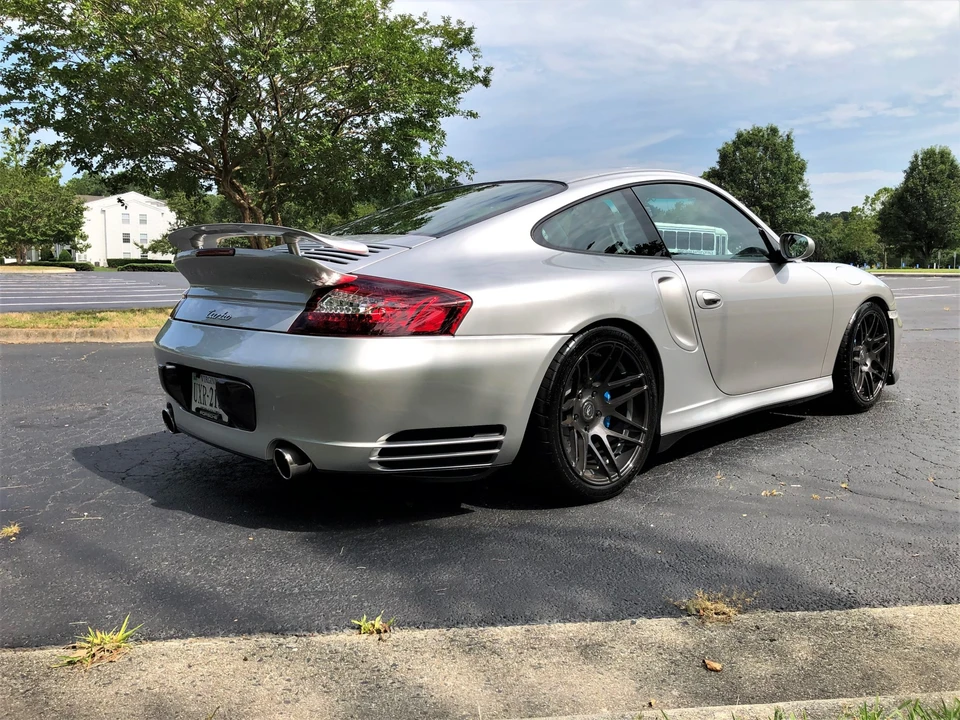 2001 Porsche 996 Turbo - Image 30 of 31