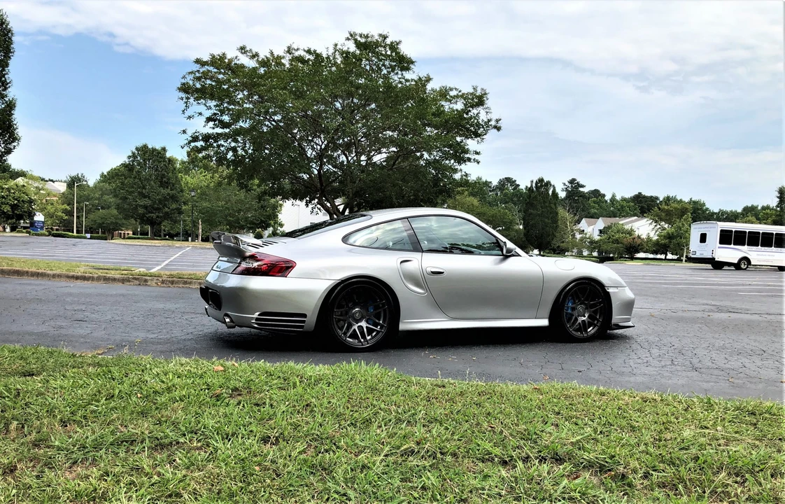 2001 Porsche 996 Turbo - Image 27 of 31