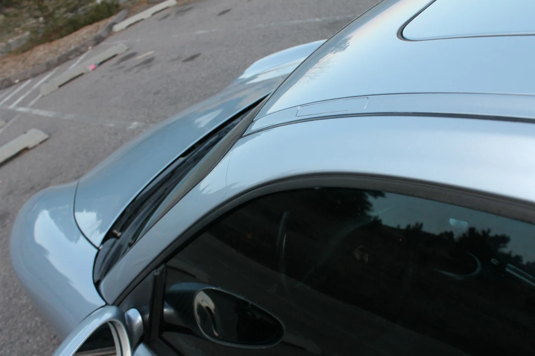 2001 Porsche 996 Turbo - Image 30 of 31