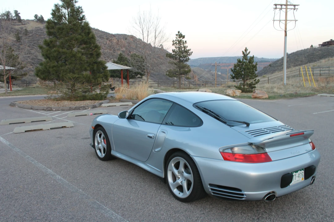 2001 Porsche 996 Turbo - Image 9 of 31