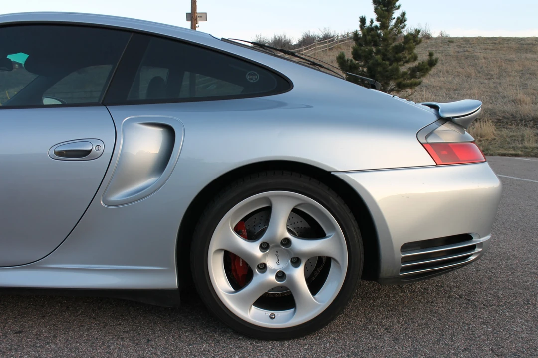 2001 Porsche 996 Turbo - Image 26 of 31