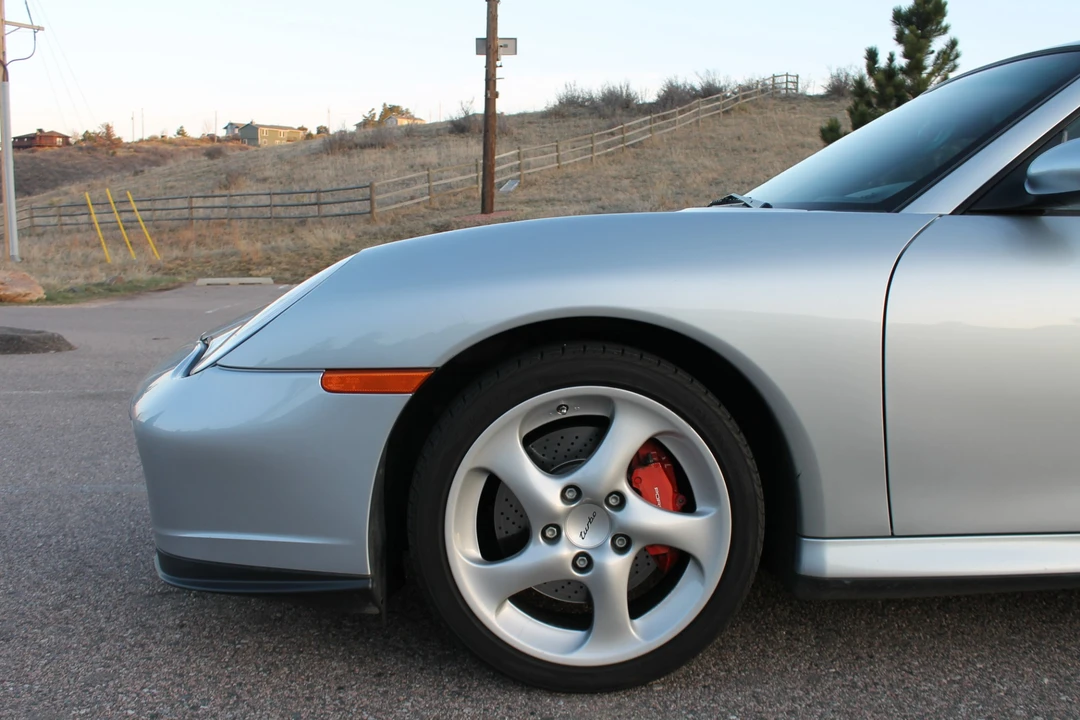 2001 Porsche 996 Turbo - Image 25 of 31