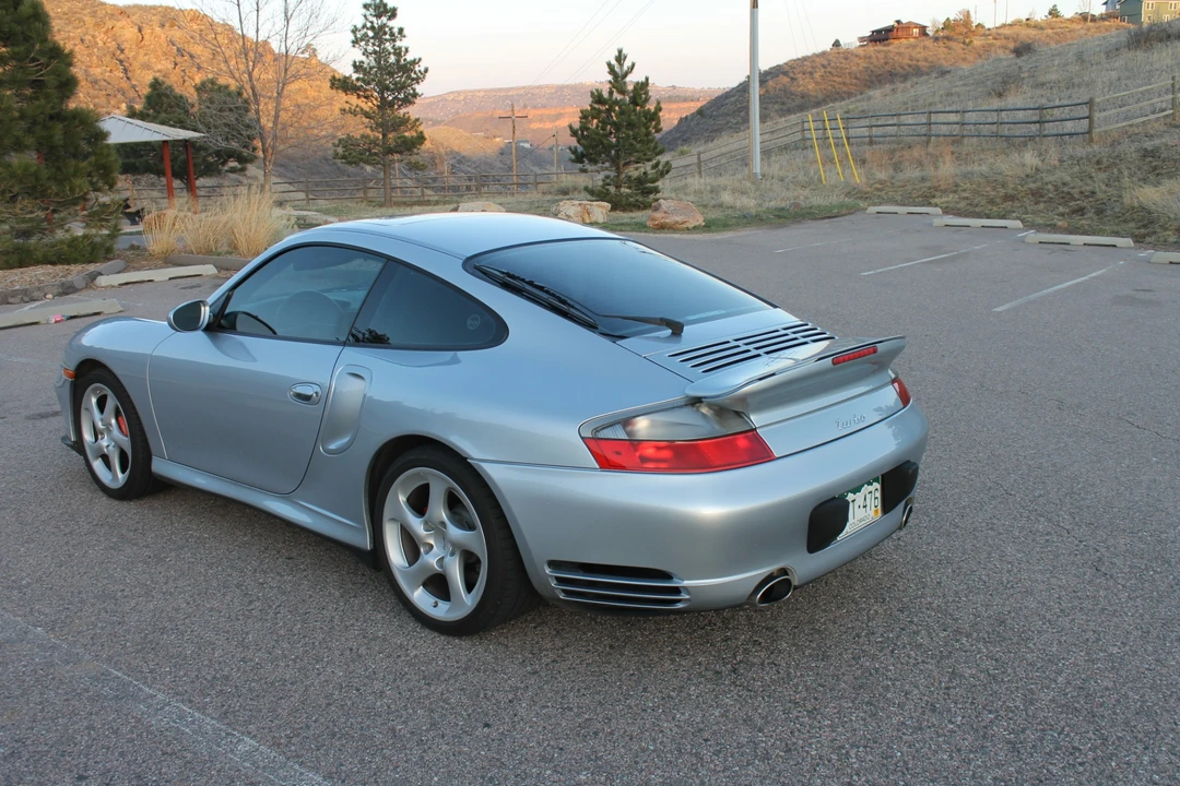 2001 Porsche 996 Turbo - Image 8 of 31
