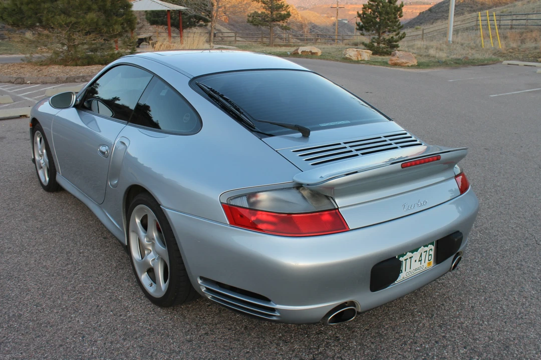 2001 Porsche 996 Turbo - Image 10 of 31