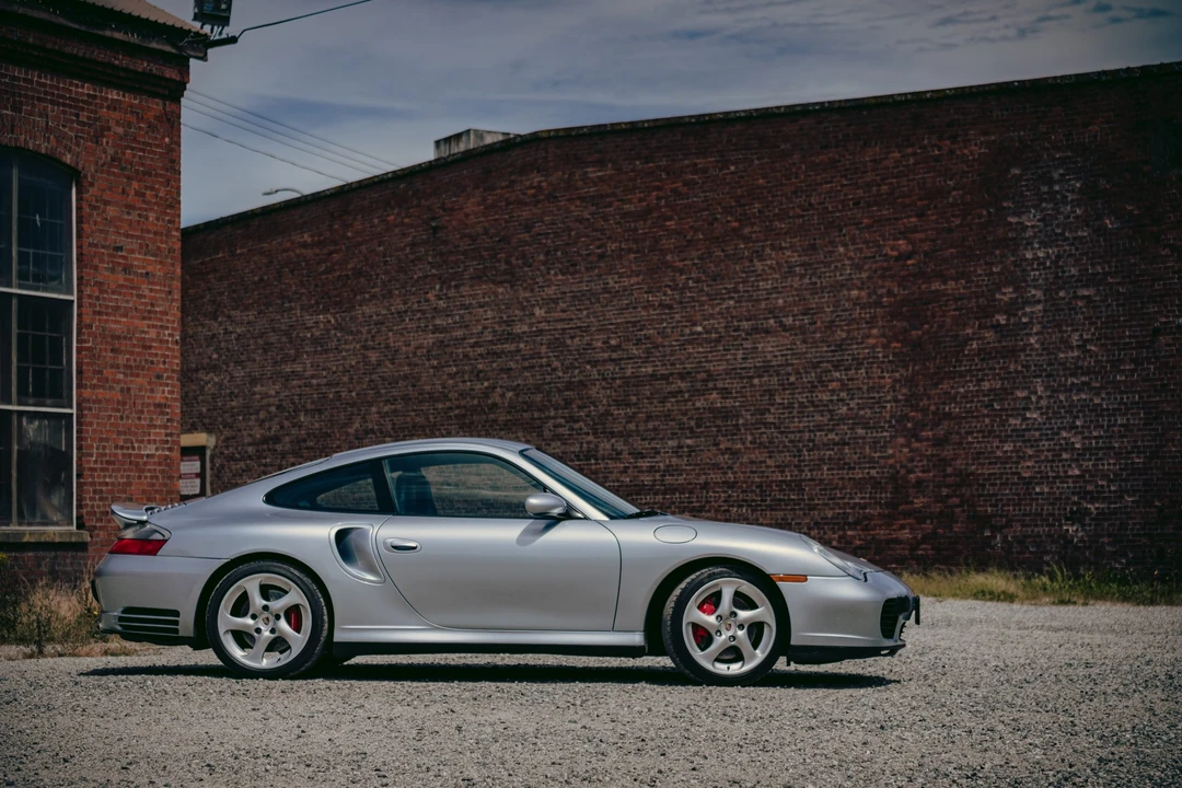 2001 Porsche 996 Turbo - Image 27 of 31