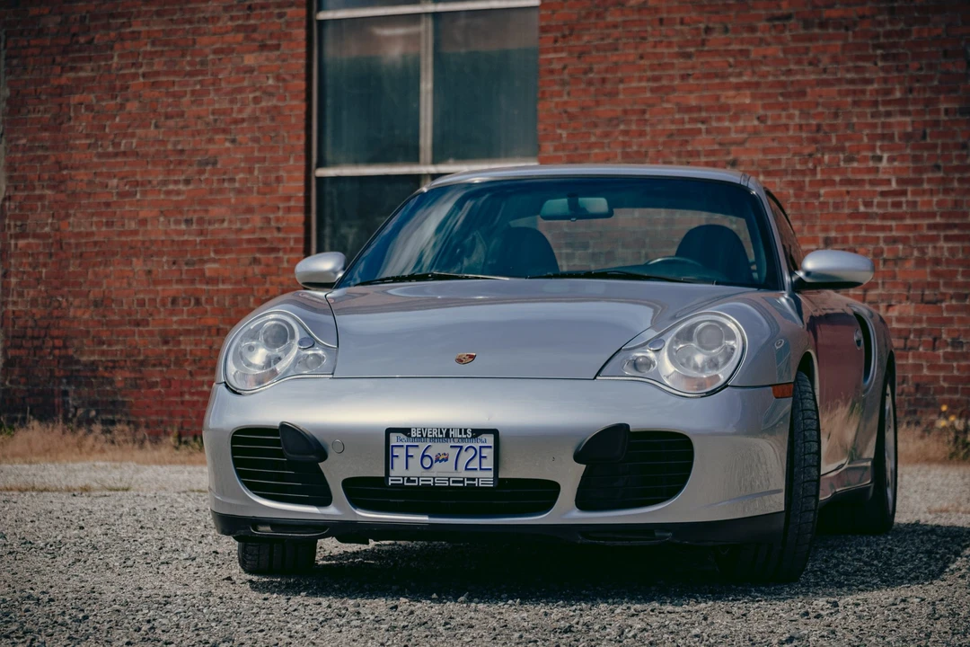 2001 Porsche 996 Turbo - Image 11 of 31