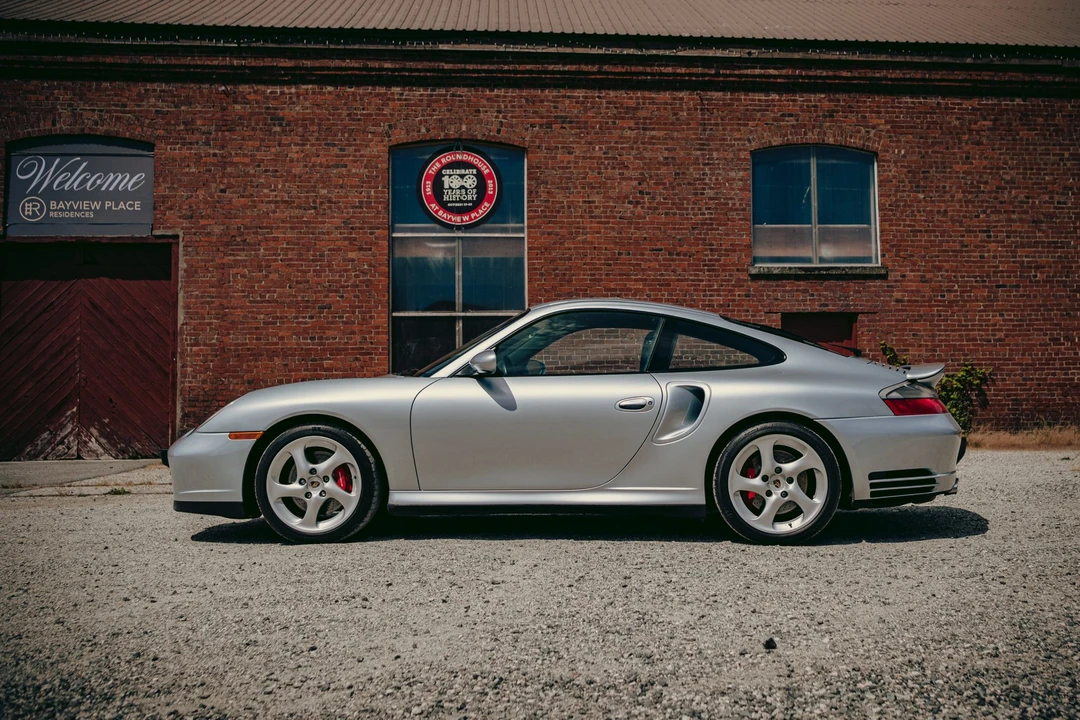 2001 Porsche 996 Turbo - Image 2 of 31
