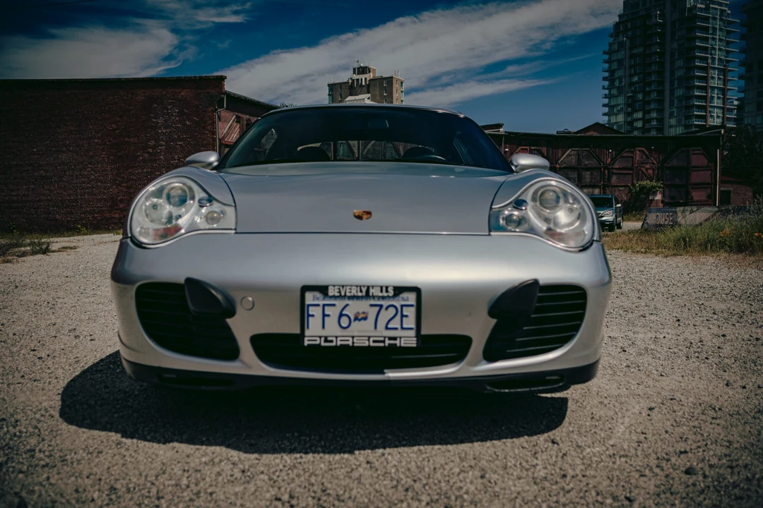 2001 Porsche 996 Turbo - Image 13 of 31