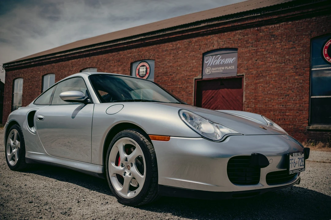 2001 Porsche 996 Turbo - Image 18 of 31