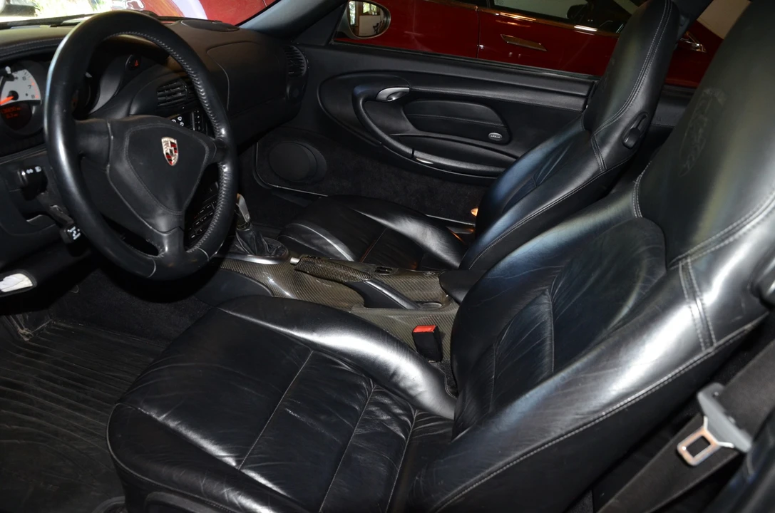 2001 Porsche 996 Turbo - Image 17 of 31