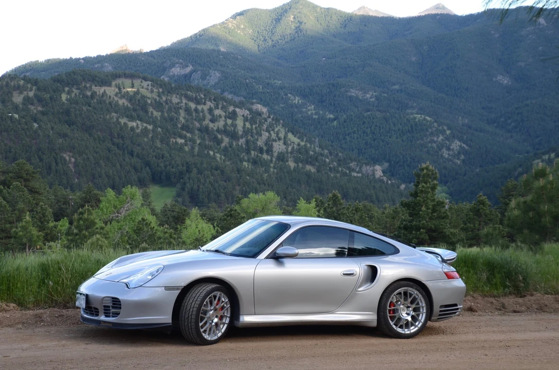 2001 Porsche 996 Turbo - Image 4 of 31