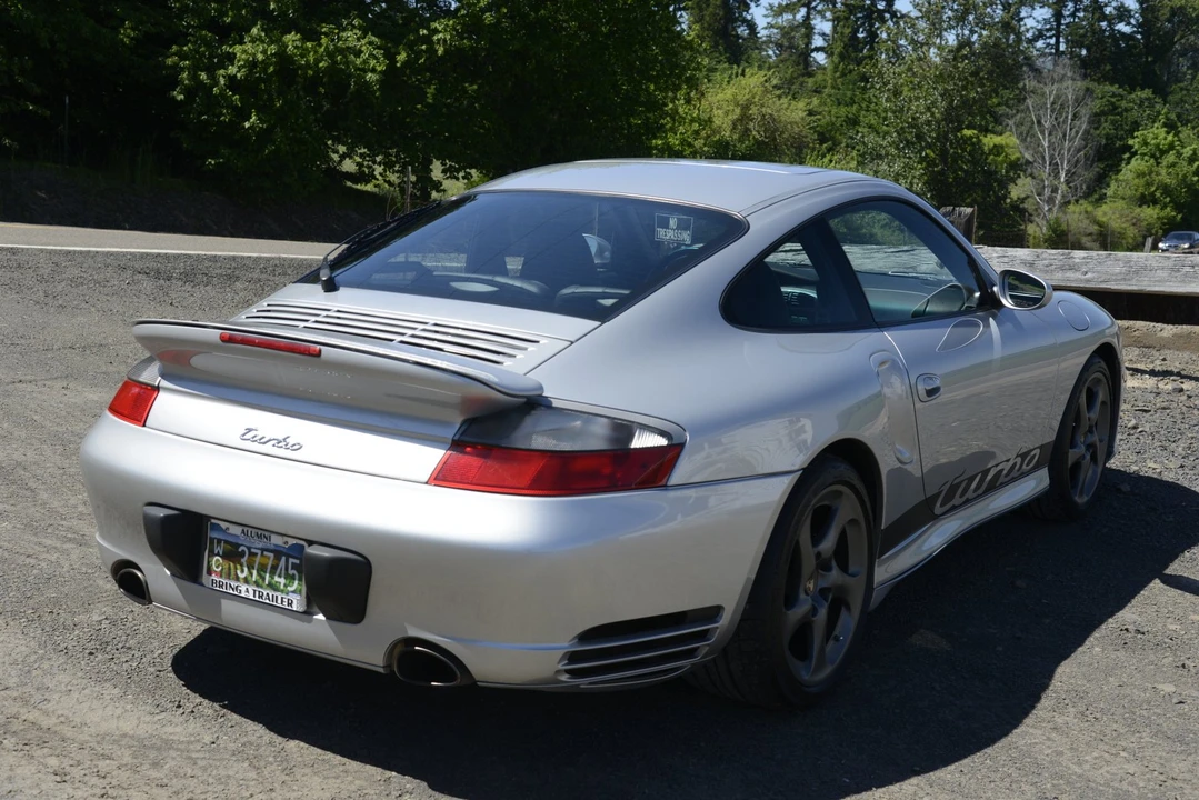 2001 Porsche 996 Turbo - Image 10 of 31