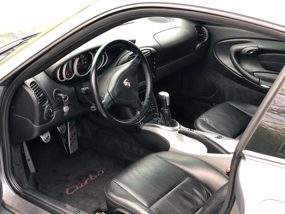 2001 Porsche 996 Turbo - Image 21 of 31