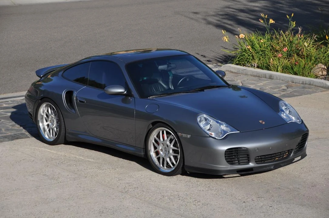 2001 Porsche 996 Turbo - Image 9 of 31