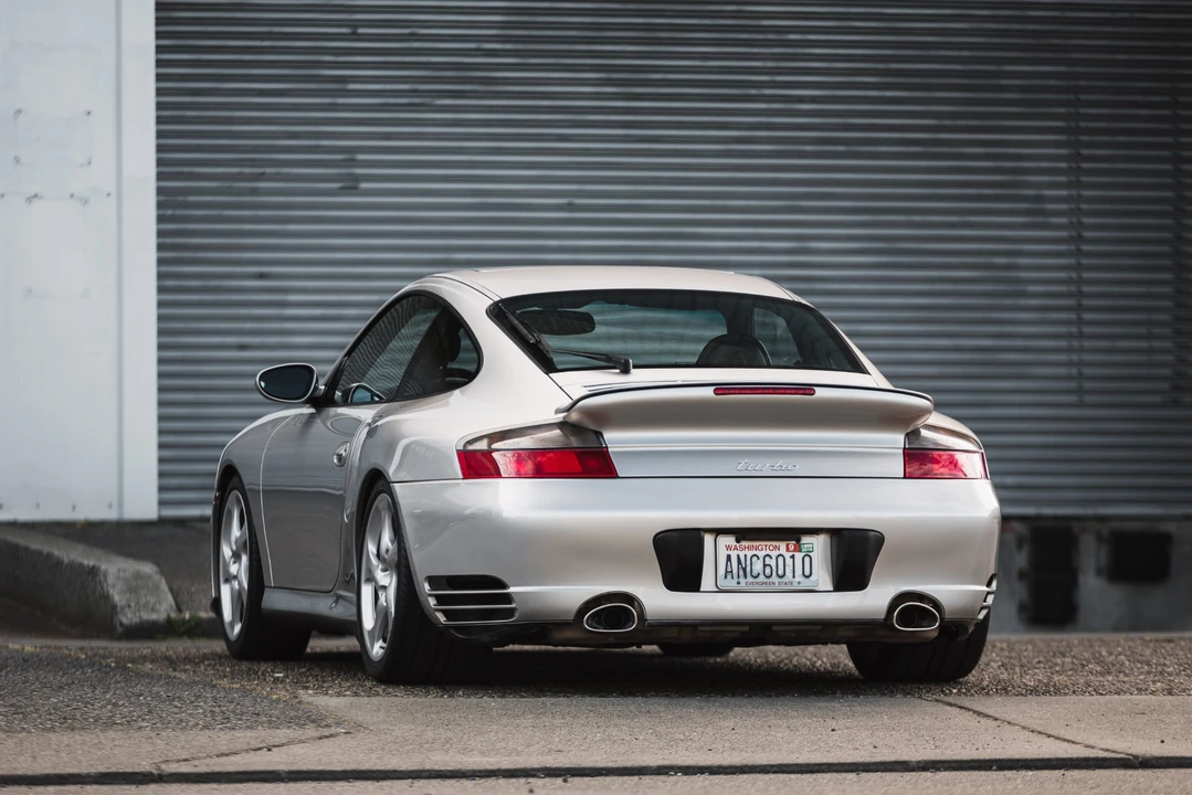 2001 Porsche 996 Turbo - Image 7 of 31
