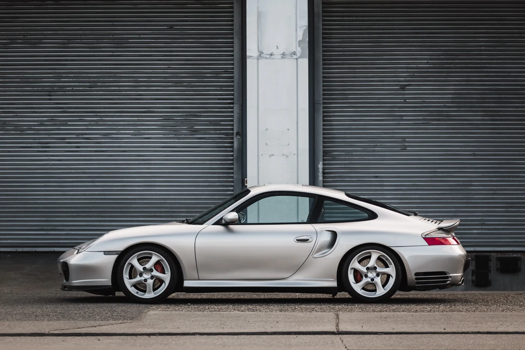 2001 Porsche 996 Turbo - Image 8 of 31