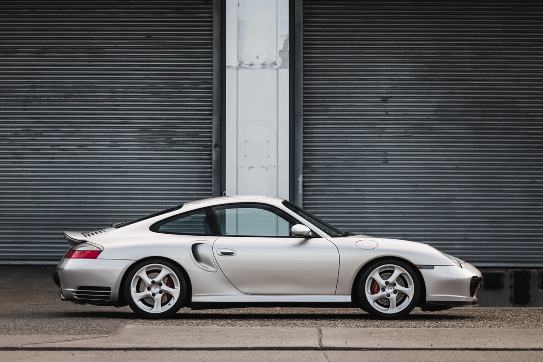 2001 Porsche 996 Turbo - Image 11 of 31