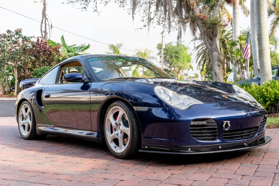 2001 Porsche 996 Turbo - Image 13 of 31