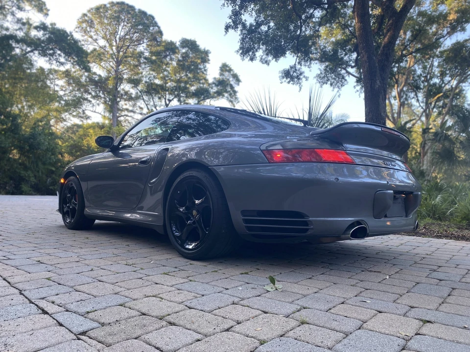 2001 Porsche 996 Turbo - Image 26 of 31