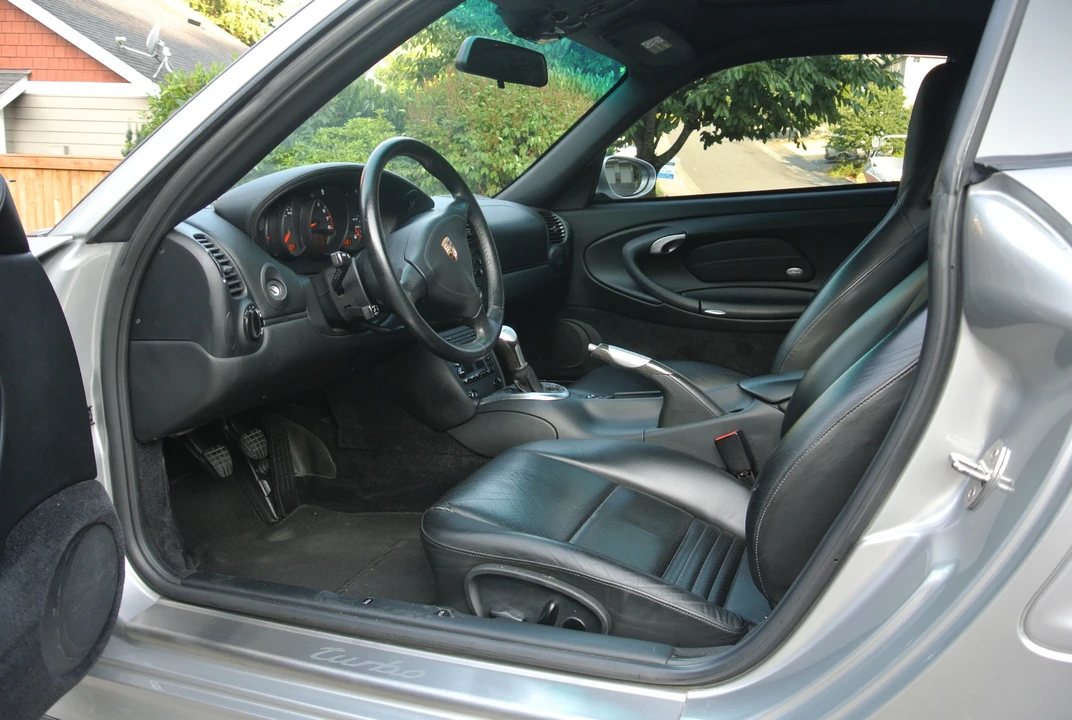 2001 Porsche 996 Turbo - Image 31 of 31