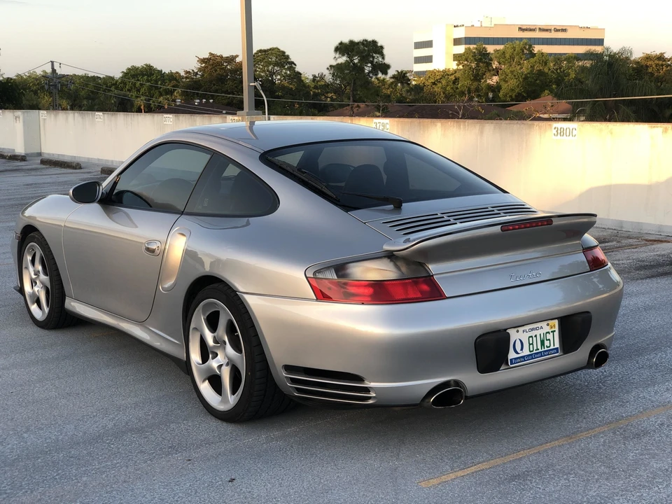 2001 Porsche 996 Turbo - Image 9 of 31