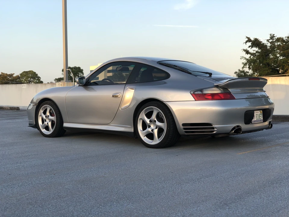 2001 Porsche 996 Turbo - Image 7 of 31