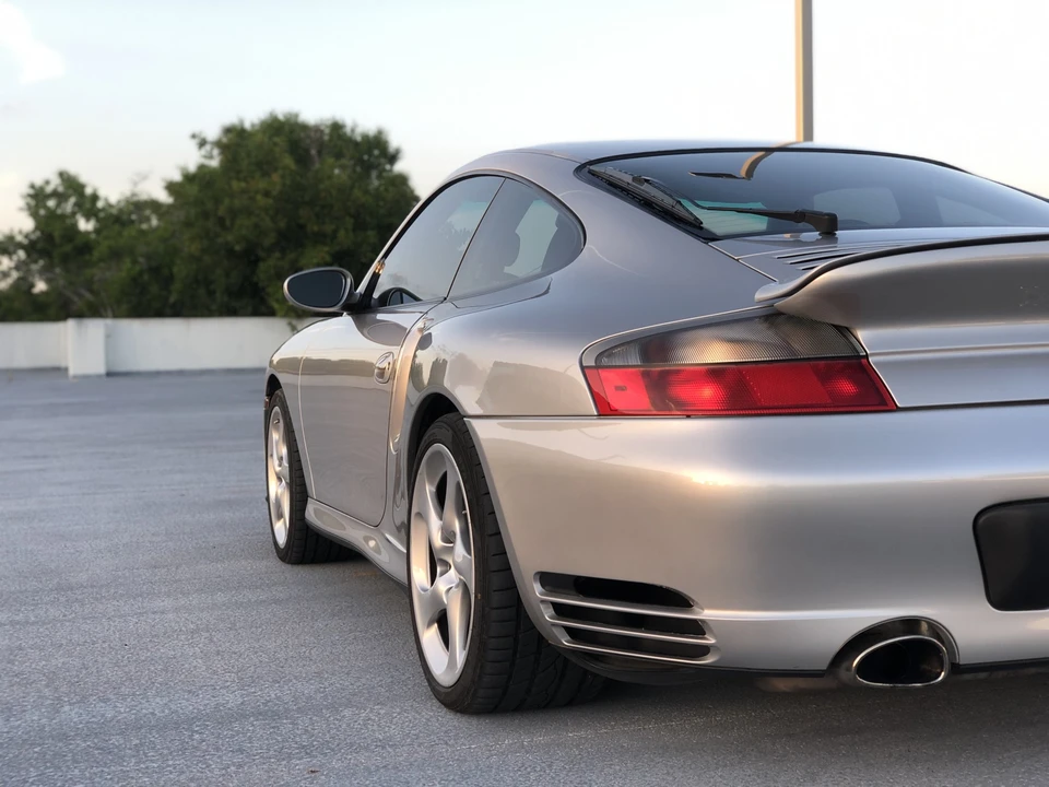 2001 Porsche 996 Turbo - Image 26 of 31