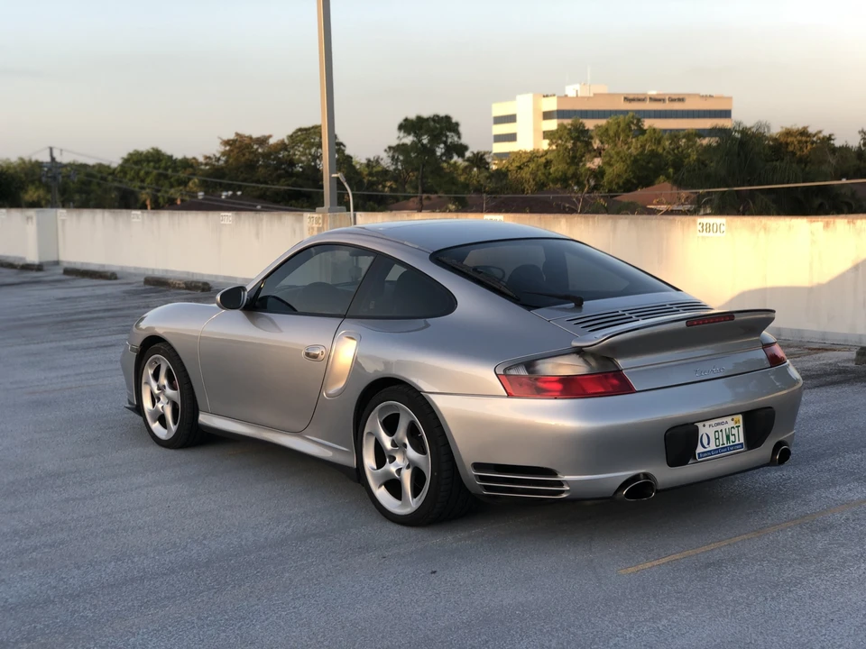 2001 Porsche 996 Turbo - Image 8 of 31