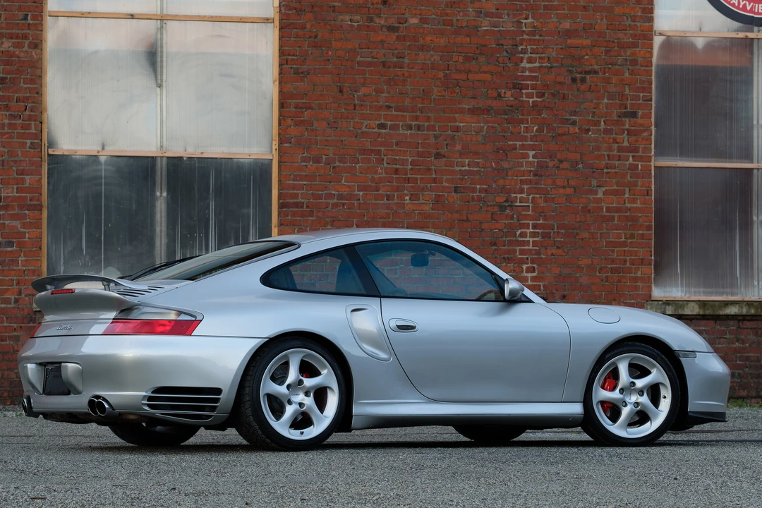 2001 Porsche 996 Turbo - Image 5 of 31