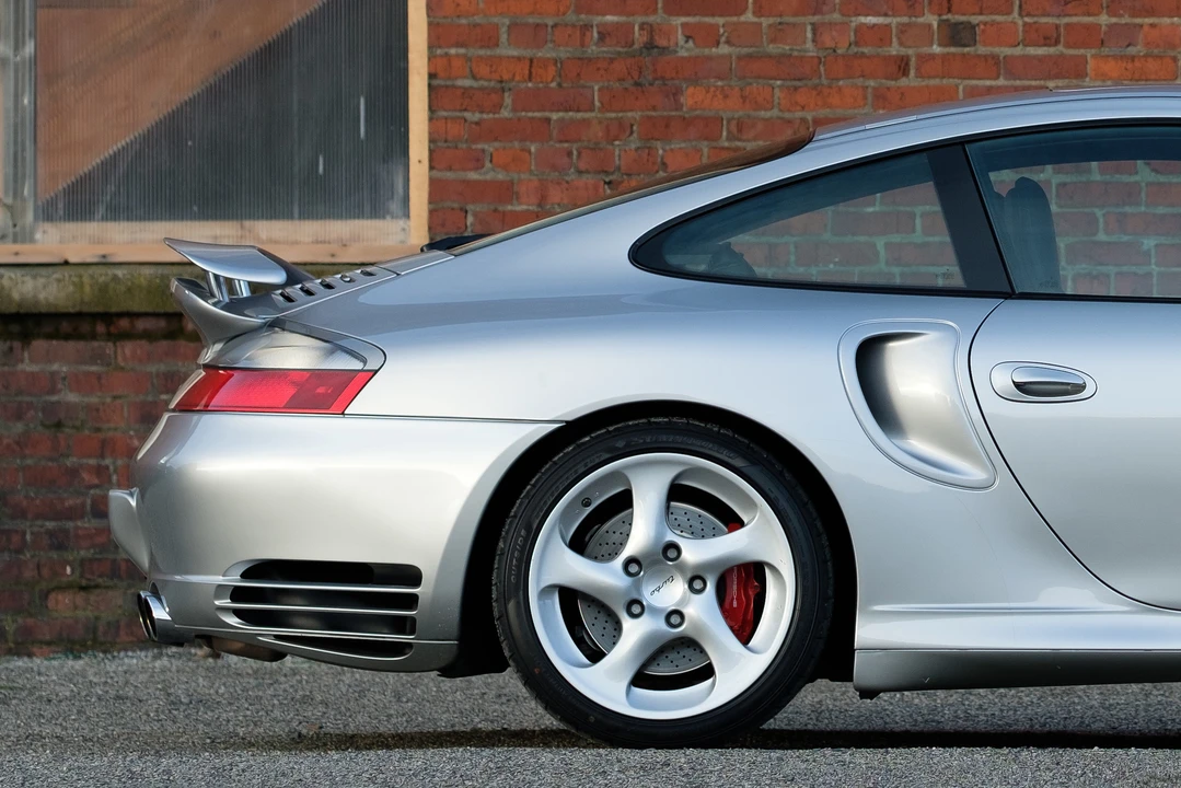 2001 Porsche 996 Turbo - Image 21 of 31