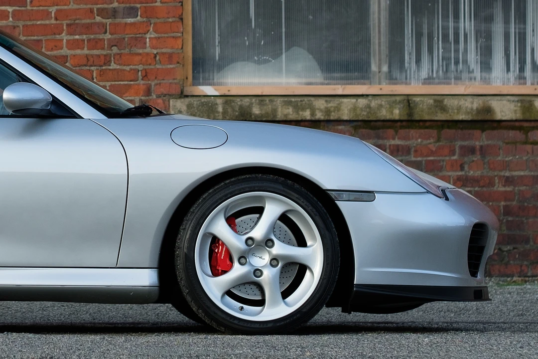 2001 Porsche 996 Turbo - Image 22 of 31