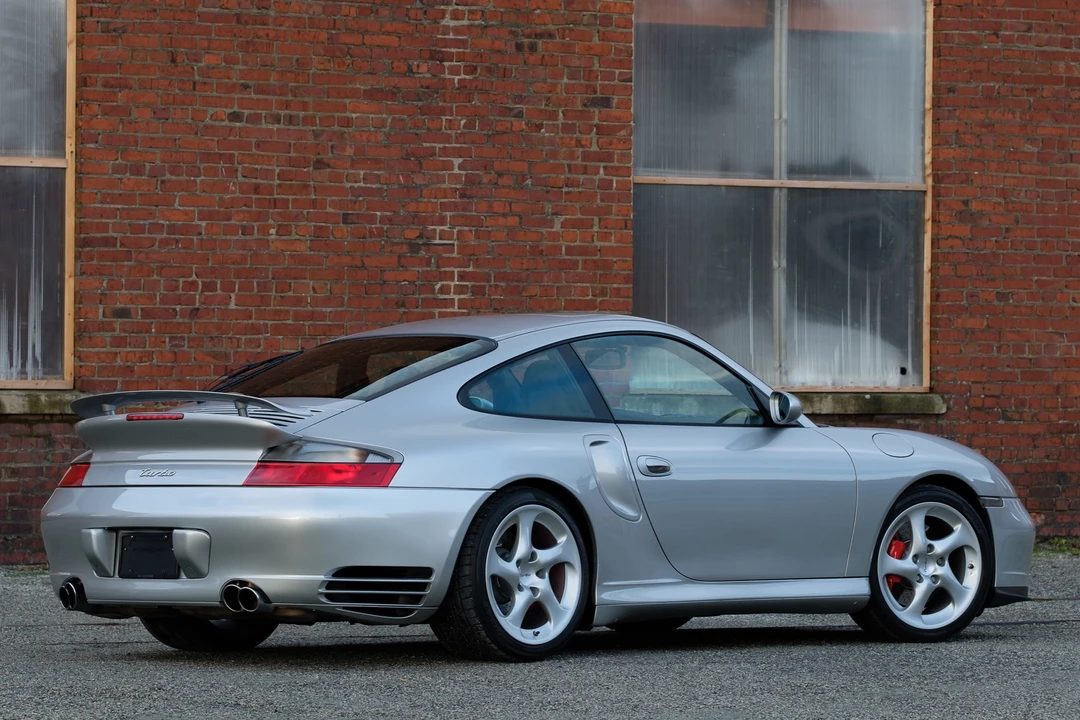 2001 Porsche 996 Turbo - Image 6 of 31