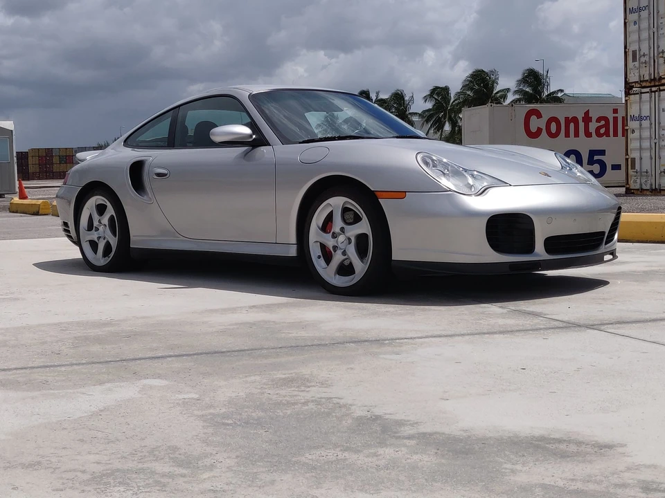 2001 Porsche 996 Turbo - Image 24 of 31
