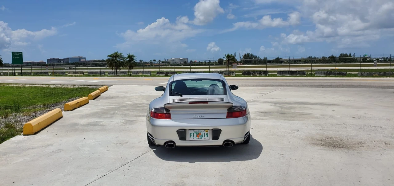 2001 Porsche 996 Turbo - Image 11 of 31