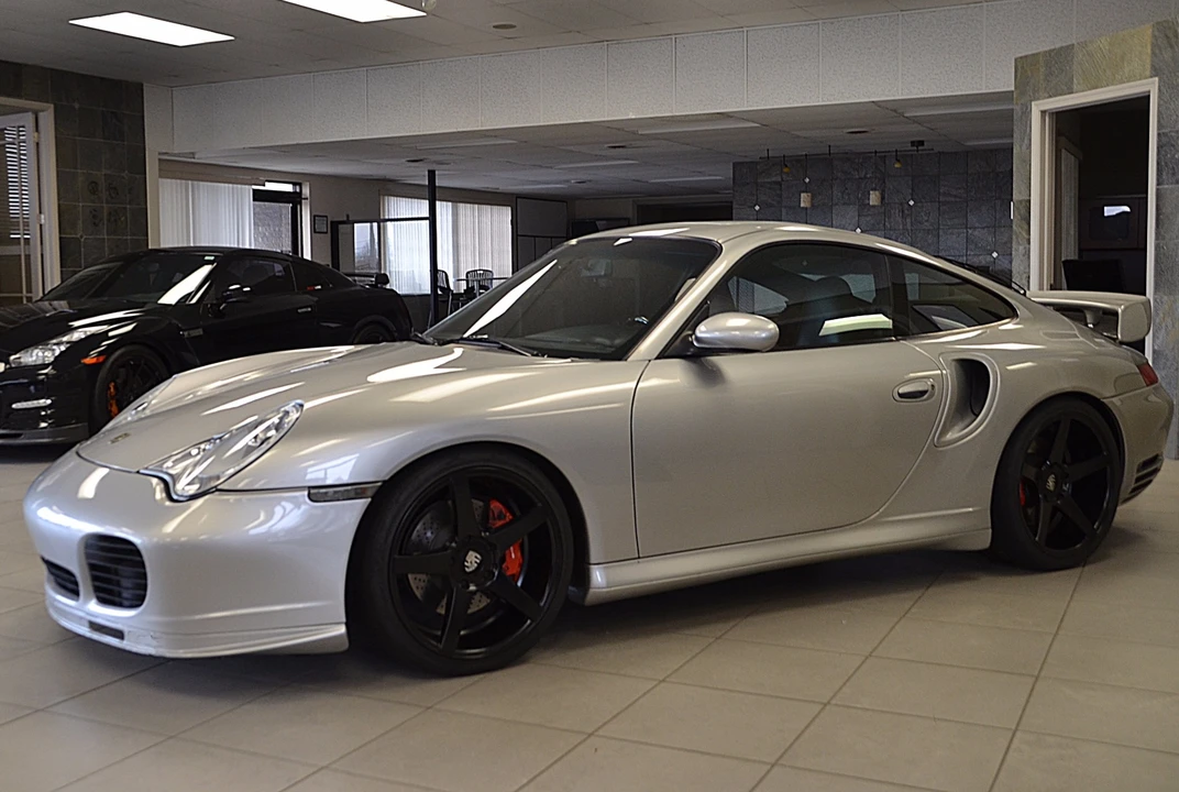 2001 Porsche 996 Turbo - Image 2 of 31