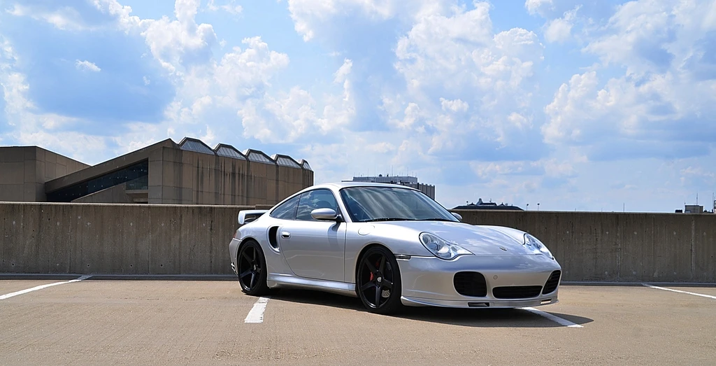 2001 Porsche 996 Turbo - Image 10 of 31