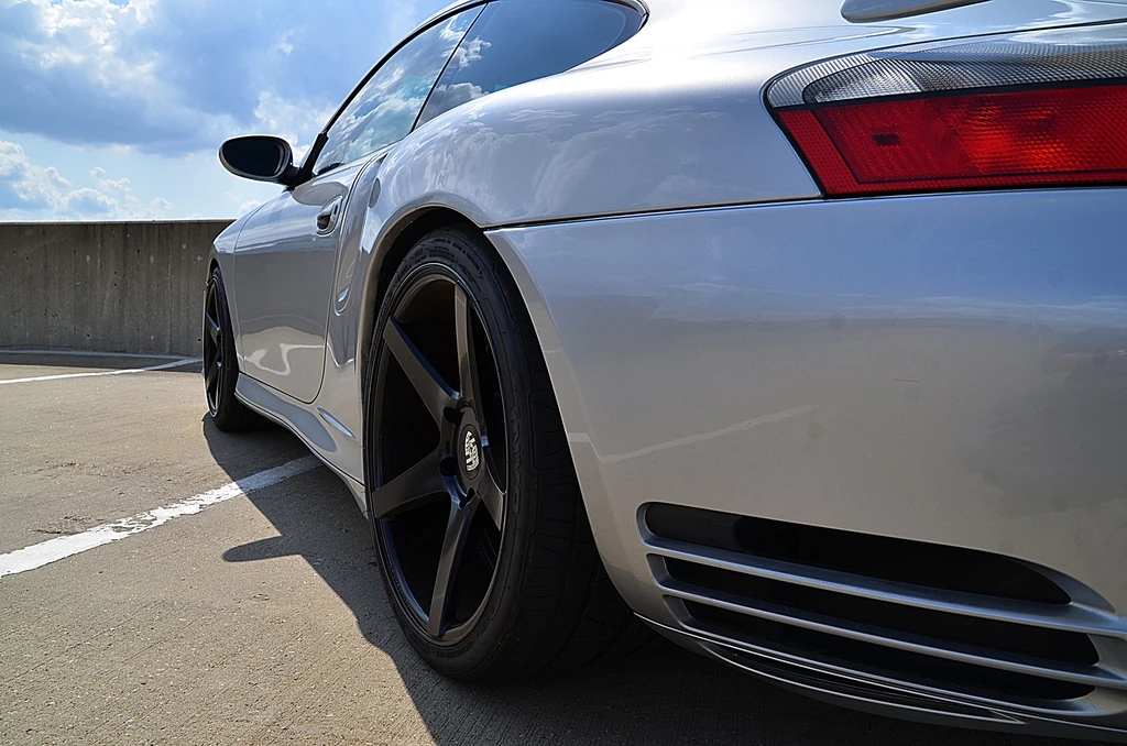 2001 Porsche 996 Turbo - Image 13 of 31