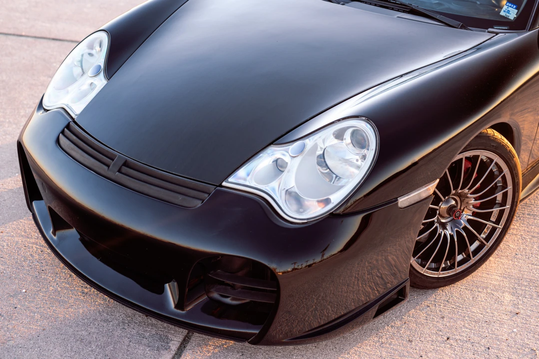 2001 Porsche 996 Turbo - Image 25 of 31