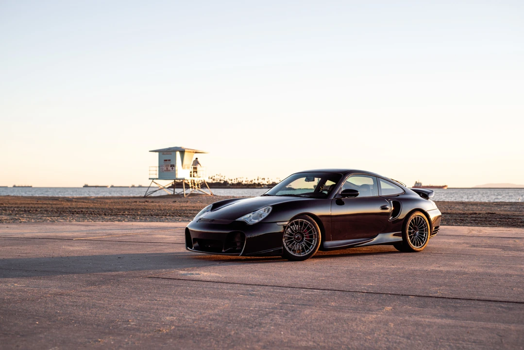 2001 Porsche 996 Turbo - Image 3 of 31