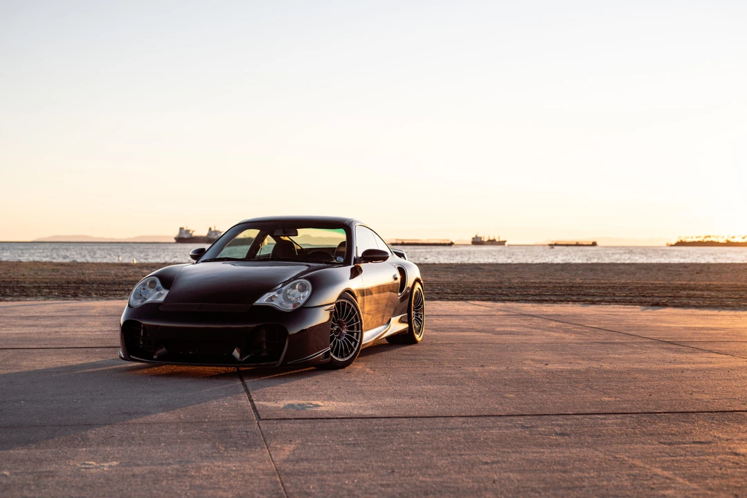 2001 Porsche 996 Turbo - Image 4 of 31
