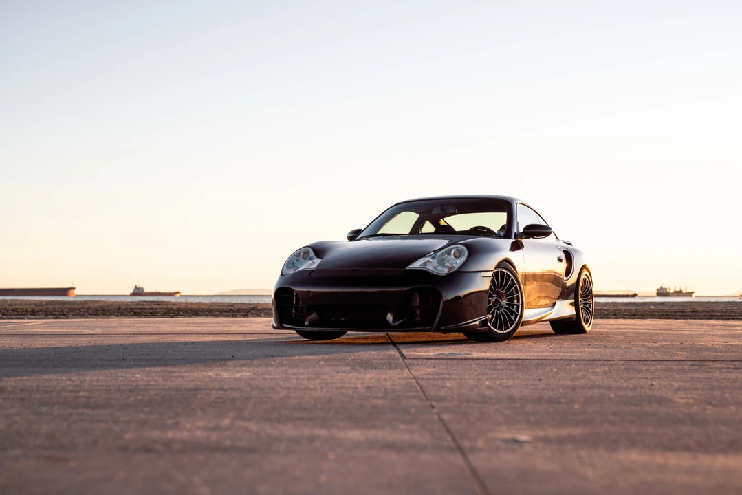 2001 Porsche 996 Turbo - Image 5 of 31