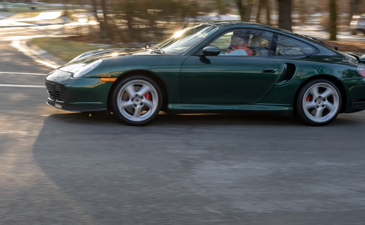 2001 Porsche 996 Turbo - Image 17 of 31