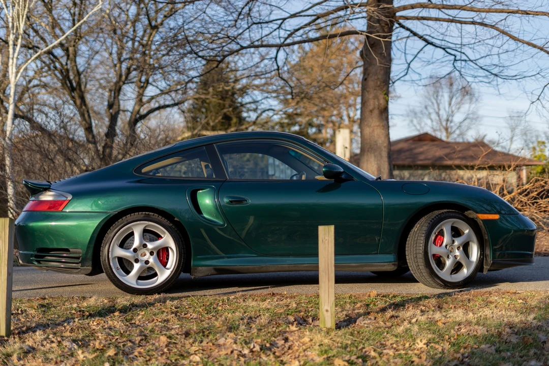 2001 Porsche 996 Turbo - Image 19 of 31